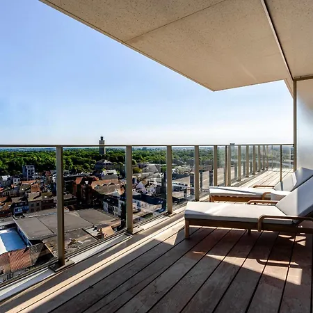 Sky Tower Ii - Modern With Panoramic Views *