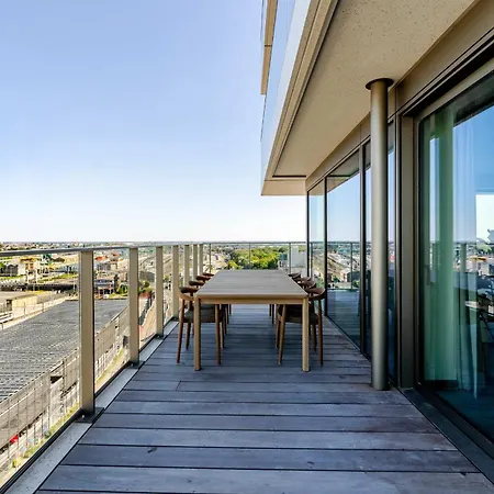 Sky Tower Ii - Modern With Panoramic Views Ostende